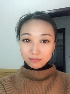 闫雯